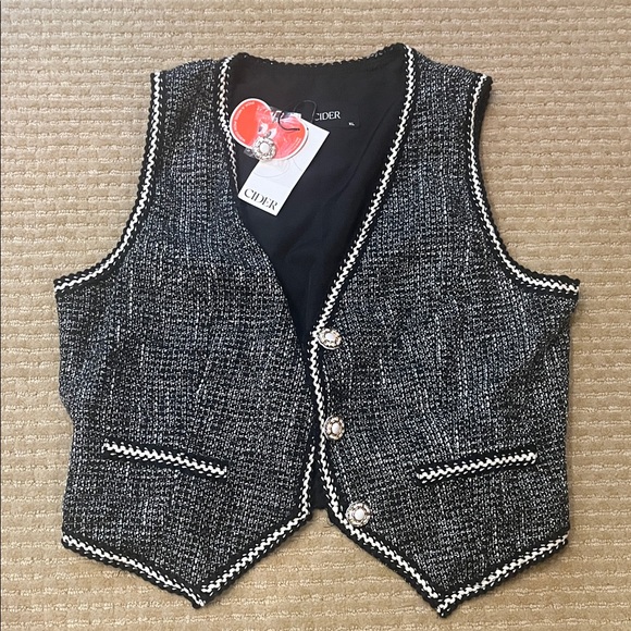 NWT Cider Monochrome Tweed Vest with Buttons - Picture 2 of 2